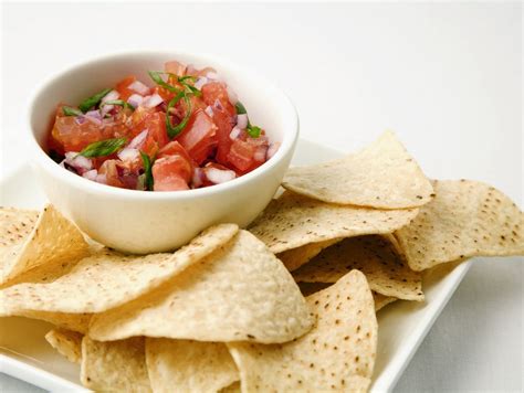 Chips & Salsa recipe | Eat Smarter USA