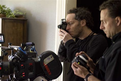 What is Emmanuel Lubezki holding and doing in this picture? : r ...