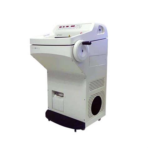 Leica® CM1860 Cryostat - Histology Equipment