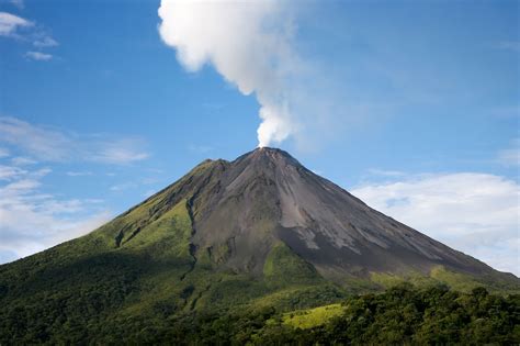 Mount Lokon, a volcano in northern Sulawesi.. Volcano National Park ...