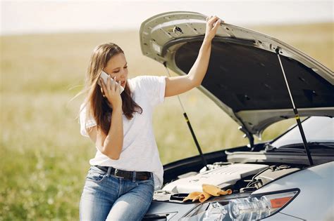 How to Fix a Dead Car Battery & Replace a Faulty One - PD Insurance