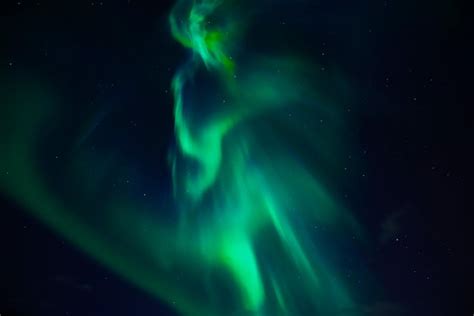 Premium Photo | Night sky aurora