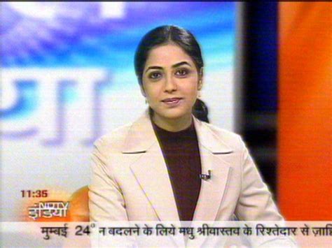 usefull web link for India: Cute Female News-anchors in INDIAN TV