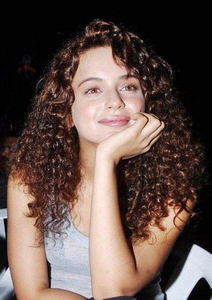 Curly Celebrity Hairstyles That You Can Try 💙. | Celebrity hairstyles, Curly hair styles, Hair ...