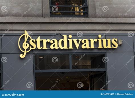 Stradivarius Logo on Stradivarius Store Editorial Stock Photo - Image ...