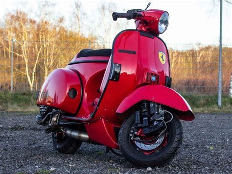 Vespa PX 244 Ferrari | Custom Vespa Galerie | CUSTOM VESPA | Scooter ...