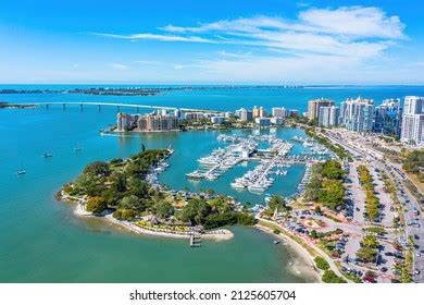 Sarasota Florida Downtown Bayfront Park Marina Stock Photo 2125605704 | Shutterstock