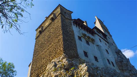 Bran Castle | Discover the Dracula’s Spooky Castle