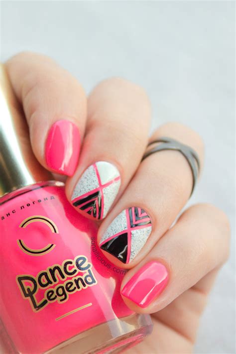 40 Simple Nail Art Tutorials For Beginners