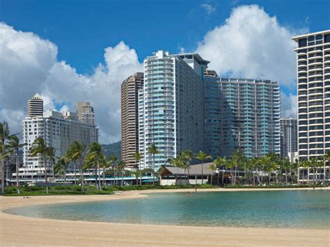 Ilikai Hotel & Luxury Suites | Hawaii Ocean Club Realty Group | Hawaii ...