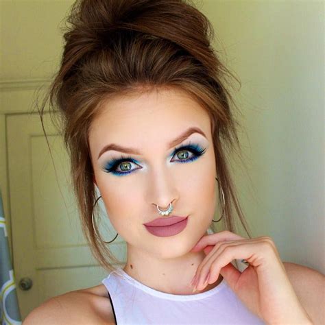 @lauraleth • ♡SONIA Blue Smokey Eye, Lip Makeup Tutorial, Makeup Tutorials Youtube, Soft Lips ...