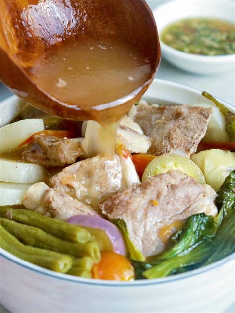 Sinigang na Baboy (Pork Sinigang) - Kawaling Pinoy