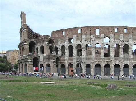 File:Colosseum.rome.arp.jpg - Wikipedia