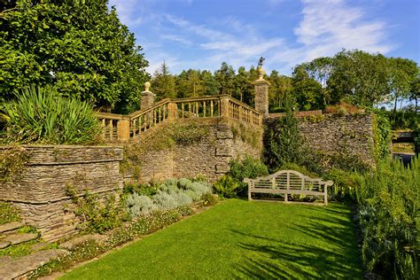 Steps and Bench - Hestercombe Gardens | Hestercombe Gardens,… | Flickr