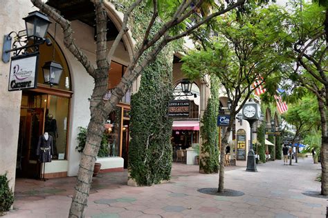 Downtown Lower State Street in Santa Barbara, California - Encircle Photos