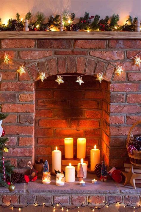 38 Most Beautiful Christmas Fireplace Decorations