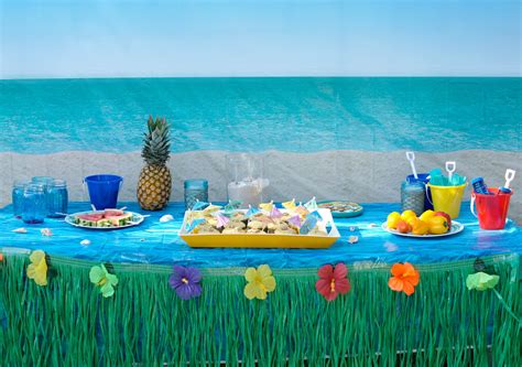 Backyard Beach Party Ideas! - {Not Quite} Susie Homemaker