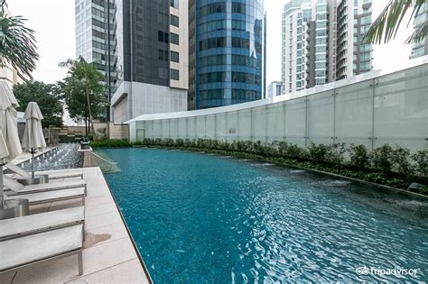 The St. Regis Singapore Pool: Pictures & Reviews - Tripadvisor