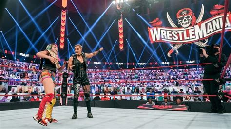 Corey Graves Speaks About Rhea Ripley vs. Asuka At WrestleMania 37