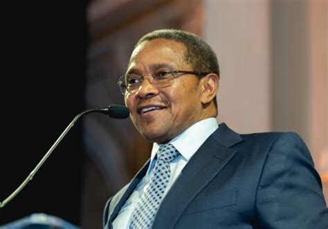 Jakaya Kikwete delivers inspiring speech at Rupiah Banda State Funeral ...