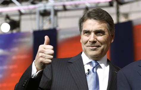 Texas Governor Rick Perry Signs 'Merry Christmas' Bill Into Law | IBTimes