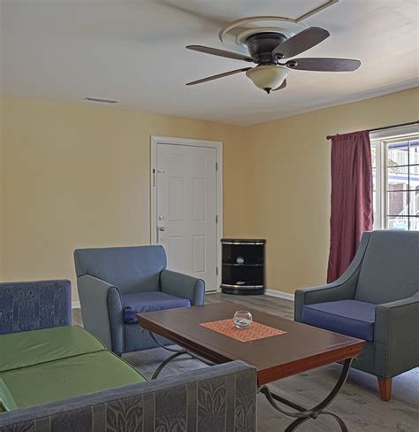 Colonial Inn Motel | Pet Friendly Beachfront Hotel in Nags Head