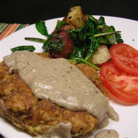 Country Fried Steak and Milk Gravy Recipe | Recipe | Cube steak recipes ...