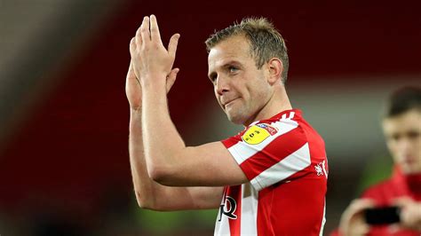 Bristol Rovers add Sunderland AFC hero Lee Cattermole to aid Matt Taylor