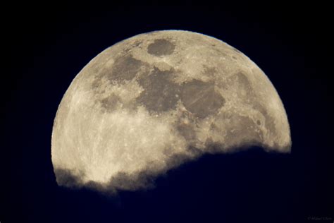 Big Full Moon @ Astrophotography by Miguel Claro