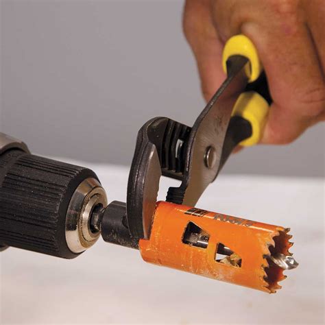 Electrician's Hole Saw Kit with Arbor 3-Piece - 32905 | Klein Tools - For Professionals since 1857