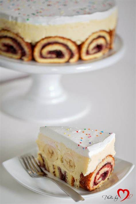 14 Recipes for Jelly Roll Cakes – Tip Junkie