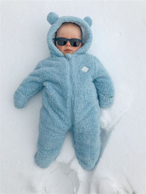 Why Sunglasses Are So Important For Your Little One's Tiny Eyes And How Roshambo Can Help