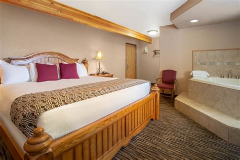 Super 8 by Wyndham Lewistown | Lewistown, MT Hotels