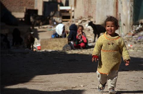 More than 22 million Egyptians live in poverty: report | Egyptian Streets