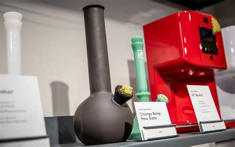 Cannabis Retail Guide: Tokyo Smoke, Yonge Street, Toronto - Pot Portal