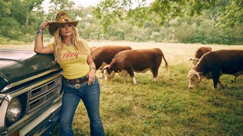 Miranda Lambert to be Honored with Country Icon Award at 2024 People’s ...