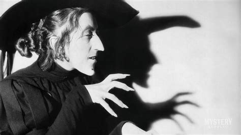 Wicked Witch of the West 1930s Profile Shadow Wizard of Oz Movie Photo ...