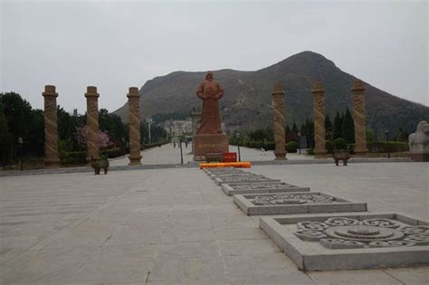 Tomb of Emperor Taizong (Zhaoling Tomb), Liquan County - TripAdvisor