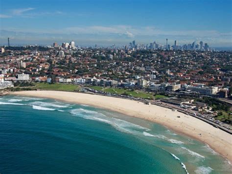 Bondi Beach | Sydney, Australia - Official Travel & Accommodation Website