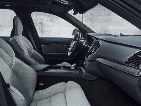 Volvo XC90 offers wool-blend seats for leather | Bud Wells