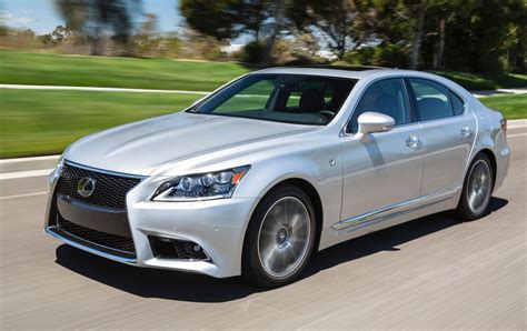 2016 Lexus LS gets minor updates ahead of new model’s arrival