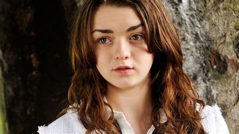 Maisie Williams: Hell Yeah! I'd Love to Play Ellie in The Last of Us ...