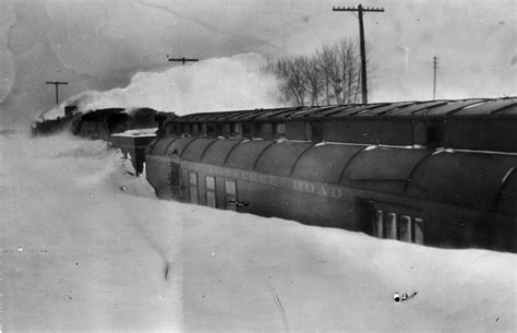 The Winds of Hell: Historical Photos of the 1940 Armistice Day Blizzard ~ vintage everyday