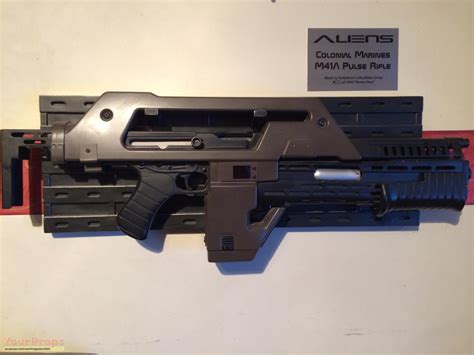 Aliens M41A Pulse Rifle replica prop weapon