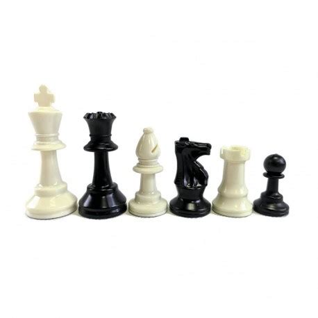 Plastic chess pieces nr 6