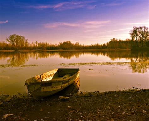 Old Boat Free Stock Photo - Public Domain Pictures