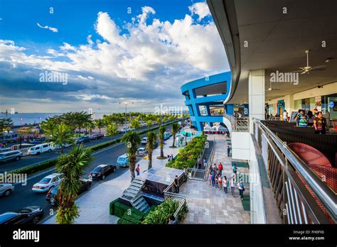 Mall of asia philippines hi-res stock photography and images - Alamy