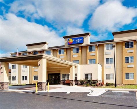 COMFORT INN MOUNT AIRY $122 ($̶1̶3̶2̶) - Updated 2024 Prices & Hotel Reviews - NC