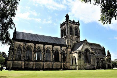 Paisley Abbey Archives - Visitors Guide to Scotland