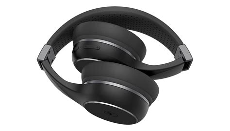 MOTO XT220 Over ear headphones from Motorola Sound